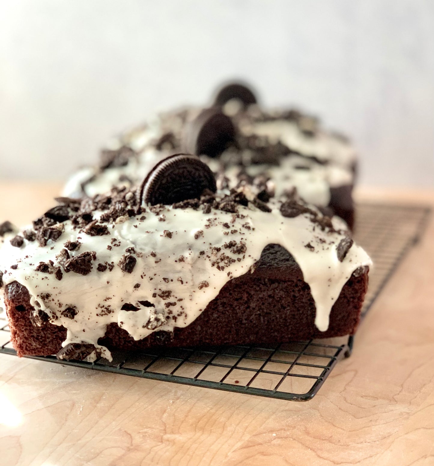 COOKIES N CREAM LOAF